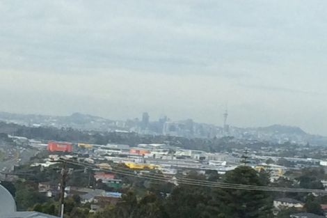 Photo of property in 2a Sycamore Drive, Sunnynook, Auckland, 0620