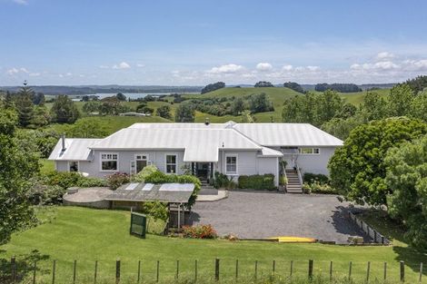 Photo of property in 55 Checkley Road, Raglan, 3295