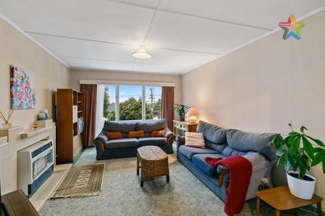 Photo of property in 165 Wellington Road, Wainuiomata, Lower Hutt, 5014