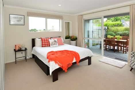 Photo of property in 9a Melia Place, Stanmore Bay, Whangaparaoa, 0932