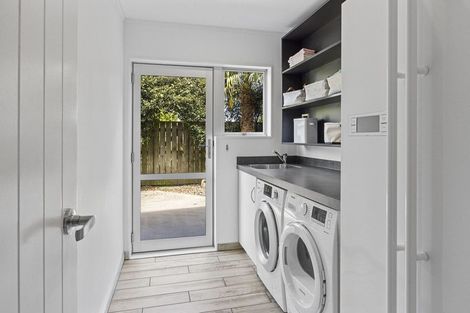 Photo of property in 10 Arthur Street, Hawera, 4674