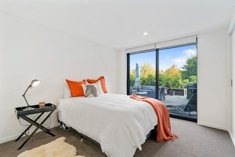 Photo of property in 73 Rob Roy Lane, Wanaka, 9305