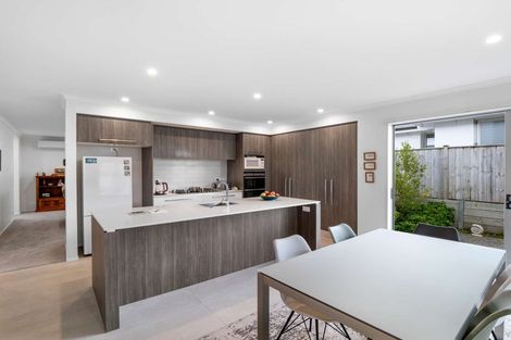 Photo of property in 3 Taikura Avenue, Red Beach, 0932