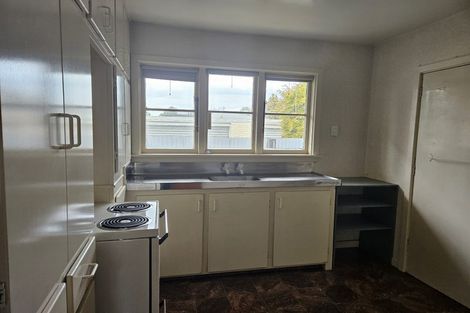 Photo of property in 113 Yaldhurst Road, Sockburn, Christchurch, 8042