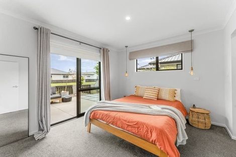 Photo of property in 4 Navy Lane, Papamoa, 3118