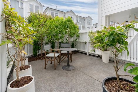 Photo of property in 57 Arcus Way, Hataitai, Wellington, 6021