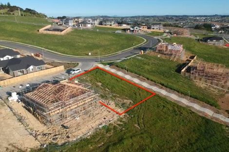 Photo of property in 37 Takurua Terrace, Orewa, 0931