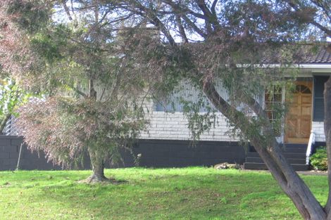 Photo of property in 1 Angelo Avenue, Howick, Auckland, 2014