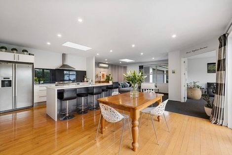 Photo of property in 14 Wallace Street, Bryndwr, Christchurch, 8053