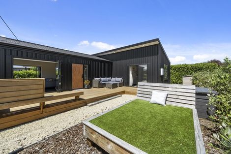 Photo of property in 6 Tuscan Lane, Martinborough, 5711
