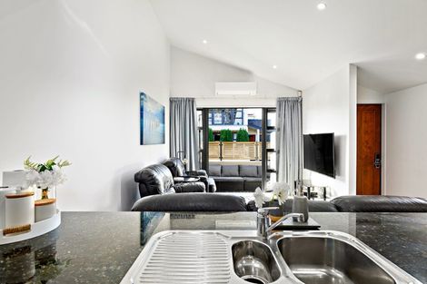 Photo of property in 64/8 Landscape Road, Papatoetoe, Auckland, 2025