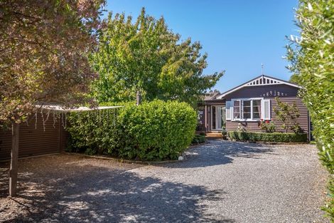 Photo of property in 1b Dublin Street, Martinborough, 5711