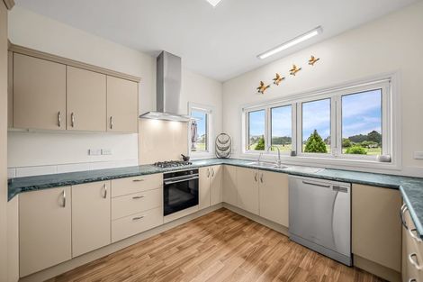 Photo of property in 25 Muriwai Drive, Manapouri, 9679