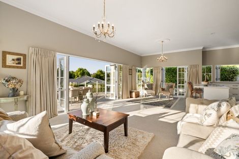 Photo of property in 19 Buckingham Place, Bethlehem, Tauranga, 3110