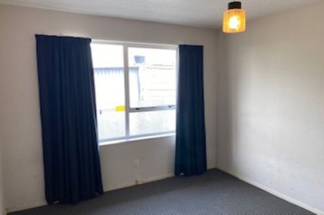 Photo of property in 2/64 Mathesons Road, Phillipstown, Christchurch, 8011