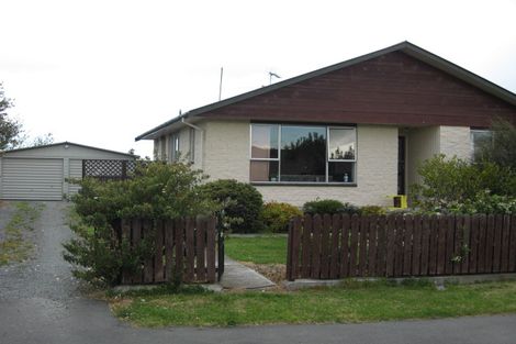 Photo of property in 34 Seadown Crescent, Amberley, 7410
