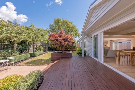 Photo of property in 43 Wai-iti Terrace, Burnside, Christchurch, 8052