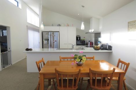 Photo of property in 3 Nohanga Lane, Hobsonville, Auckland, 0616