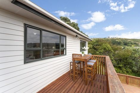 Photo of property in 36 Northumberland Street, Cannons Creek, Porirua, 5024