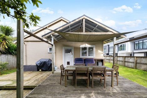 Photo of property in 69a Fifth Avenue, Enderley, Hamilton, 3214