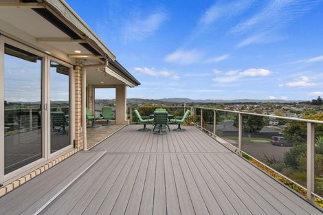 Photo of property in 42 Siemonek Rise, Bethlehem, Tauranga, 3110