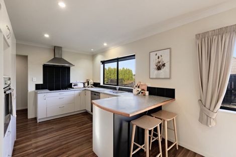 Photo of property in 41 Glenmonarch Place, Pyes Pa, Tauranga, 3112