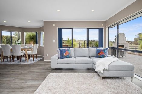 Photo of property in 368f Kingseat Road, Kingseat, Pukekohe, 2679