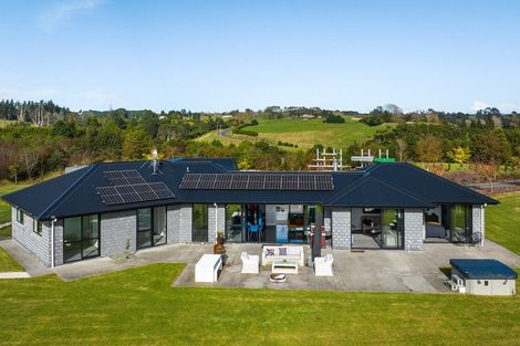 Photo of property in 135d Mclaren Falls Road, Omanawa, Tauranga, 3171