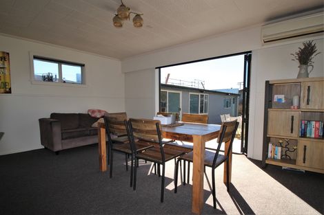 Photo of property in 27 Royal Terrace, Alexandra, 9320