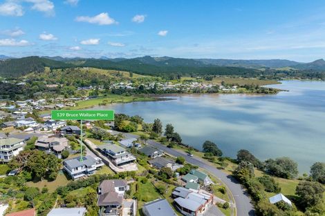 Photo of property in 139 Bruce Wallace Place, Whangamata, 3620