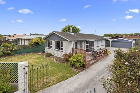 Photo of property in 17 Charles Street, Rangiora, 7400