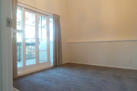 Photo of property in 114 Wood Bay Road, Titirangi, Auckland, 0604