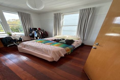 Photo of property in 21a Hargreaves Street, Mount Cook, Wellington, 6021