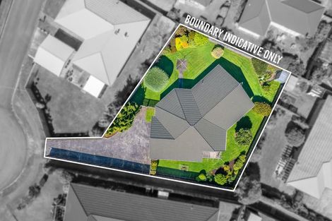 Photo of property in 14 Heihei Place, Paraparaumu, 5032