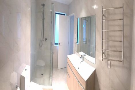 Photo of property in 25 Quattro Avenue, Flat Bush, Auckland, 2019