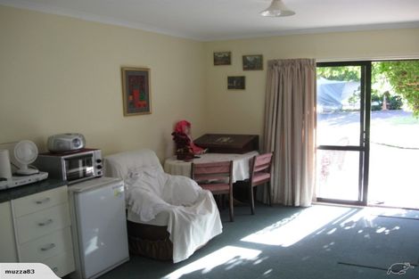 Photo of property in 17 Beech Court, Welcome Bay, Tauranga, 3175