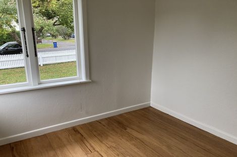 Photo of property in 6 Koromiko Street, New Lynn, Auckland, 0600
