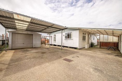 Photo of property in 132 Peel Street, Westport, 7825