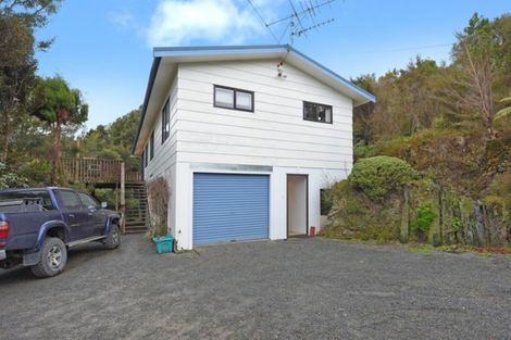 Photo of property in 75 Avro Road, Blue Mountains, Upper Hutt, 5371