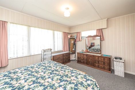 Photo of property in 43 Toi Street, Tawhero, Whanganui, 4501