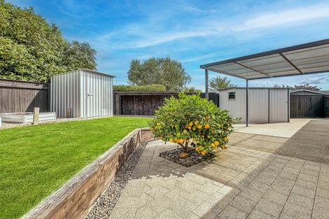 Photo of property in 10 Yasmin Lane, Kinloch, Taupo, 3377