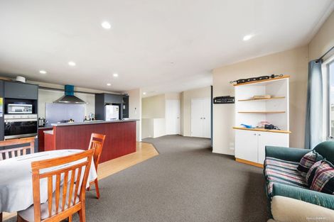 Photo of property in 302a Upper Queen Street, Pukekohe, 2120