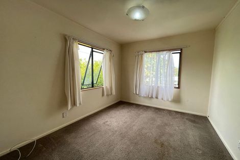 Photo of property in 123 Beach Haven Road, Beach Haven, Auckland, 0626