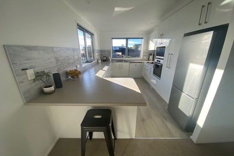 Photo of property in 8 Surfside Lane, Ruakaka, 0116