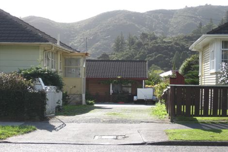 Photo of property in 33a Hay Street, Naenae, Lower Hutt, 5011