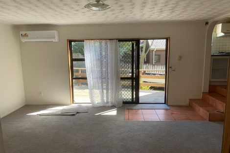Photo of property in 28a Wedgwood Avenue, Mangere East, Auckland, 2024