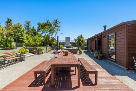 Photo of property in 3 Young Nicks Lane, Whitby, Porirua, 5024