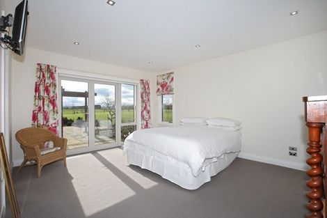 Photo of property in 396f Thomsons Crossing Road East, Lochiel, Winton, 9781