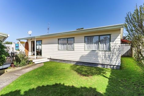 Photo of property in 65a Domain Road, Papamoa Beach, Papamoa, 3118