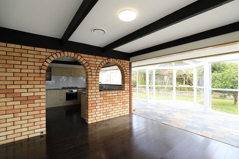 Photo of property in 118 Glenmore Road, Sunnyhills, Auckland, 2010